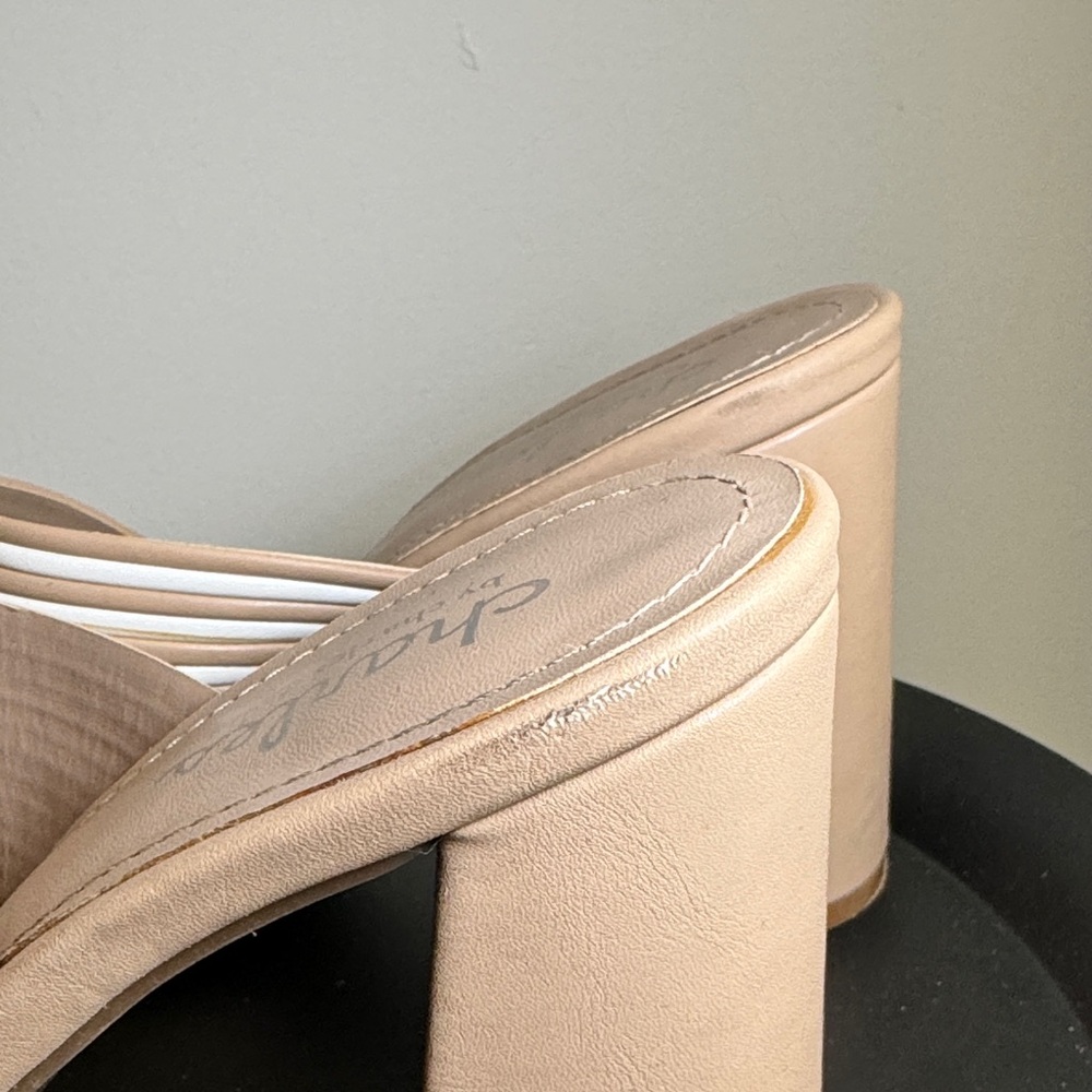 Charles by Charles David Heel MULE Sandal | size 7 | Cream & White Striped - Picture 5 of 6